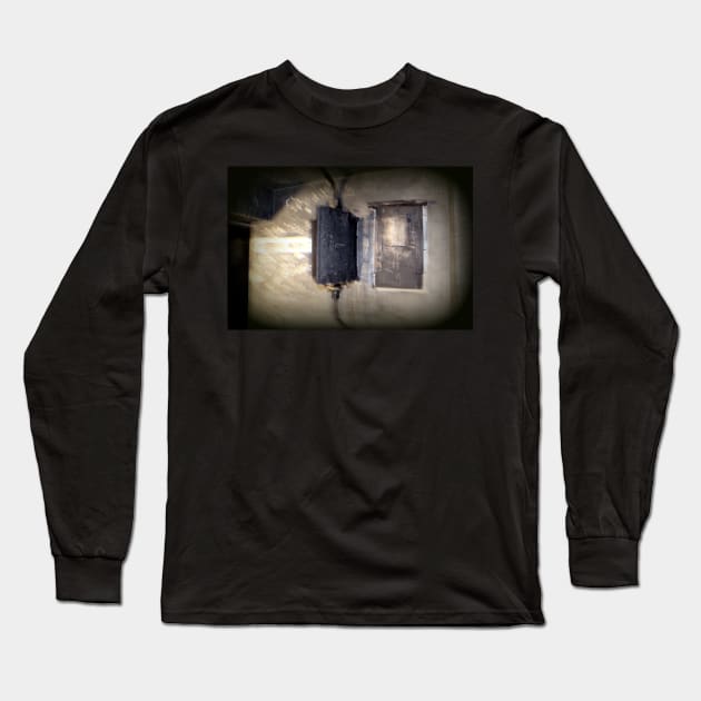 Battery Mishler Power Hoist Long Sleeve T-Shirt by DlmtleArt